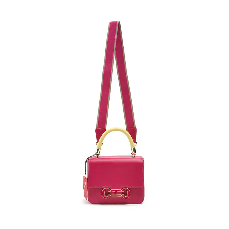 Bolsa CHCH – Luxo Leve e Estilo Moderno