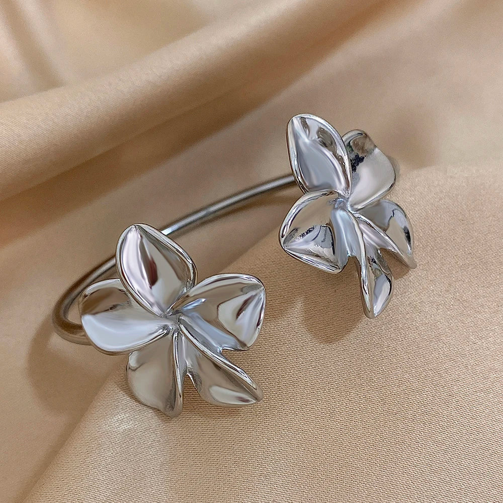 Bracelete de Aço Inoxidável Dupla Flor - Bracelete Floral Metal Dourado, à Prova D'Água, Joia para Festa