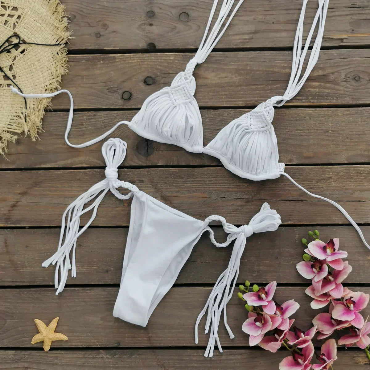 Biquini detalhado cintura alta