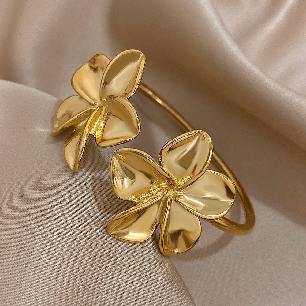 Bracelete de Aço Inoxidável Dupla Flor - Bracelete Floral Metal Dourado, à Prova D'Água, Joia para Festa