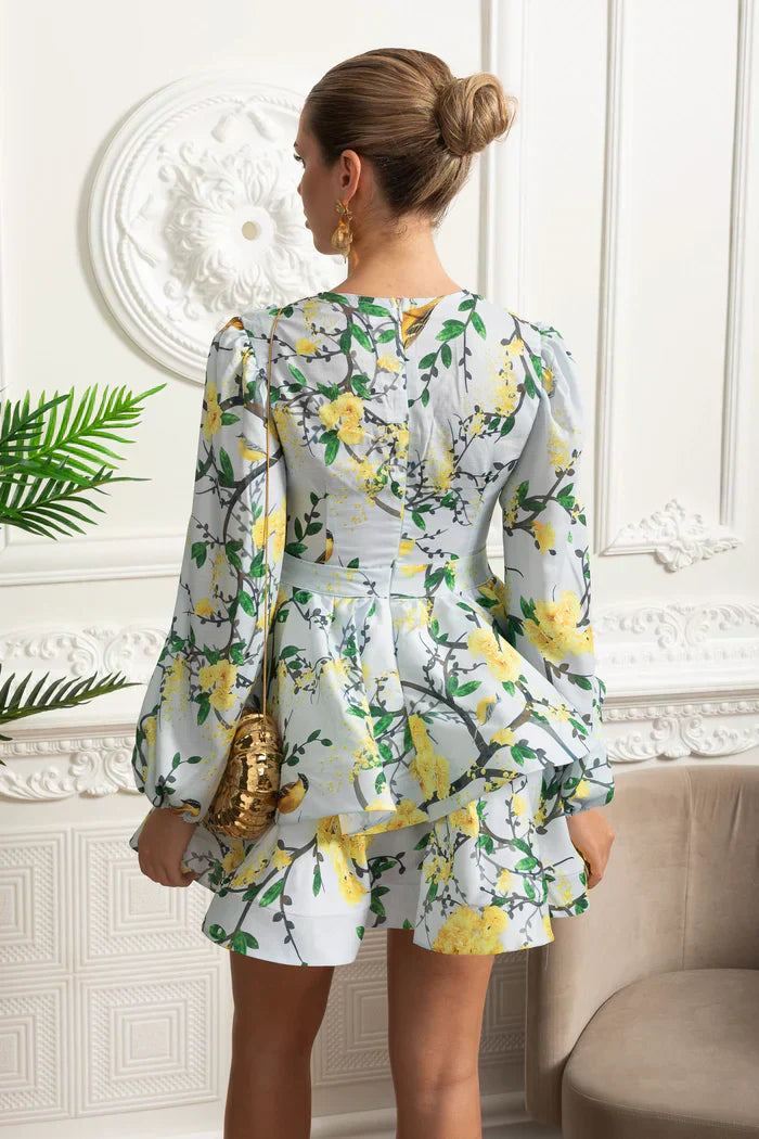 Vestido – Vintage, Decote V, Manga Lanterna, Saia Plissada