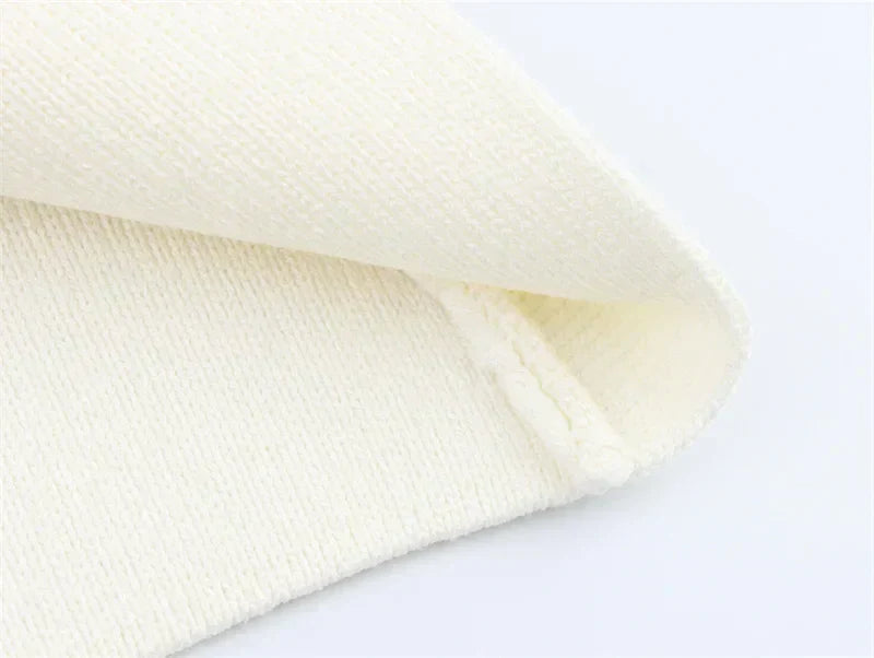 Colete de Tricô Sem Mangas – Branco com Detalhe, Estilo Casual Chic