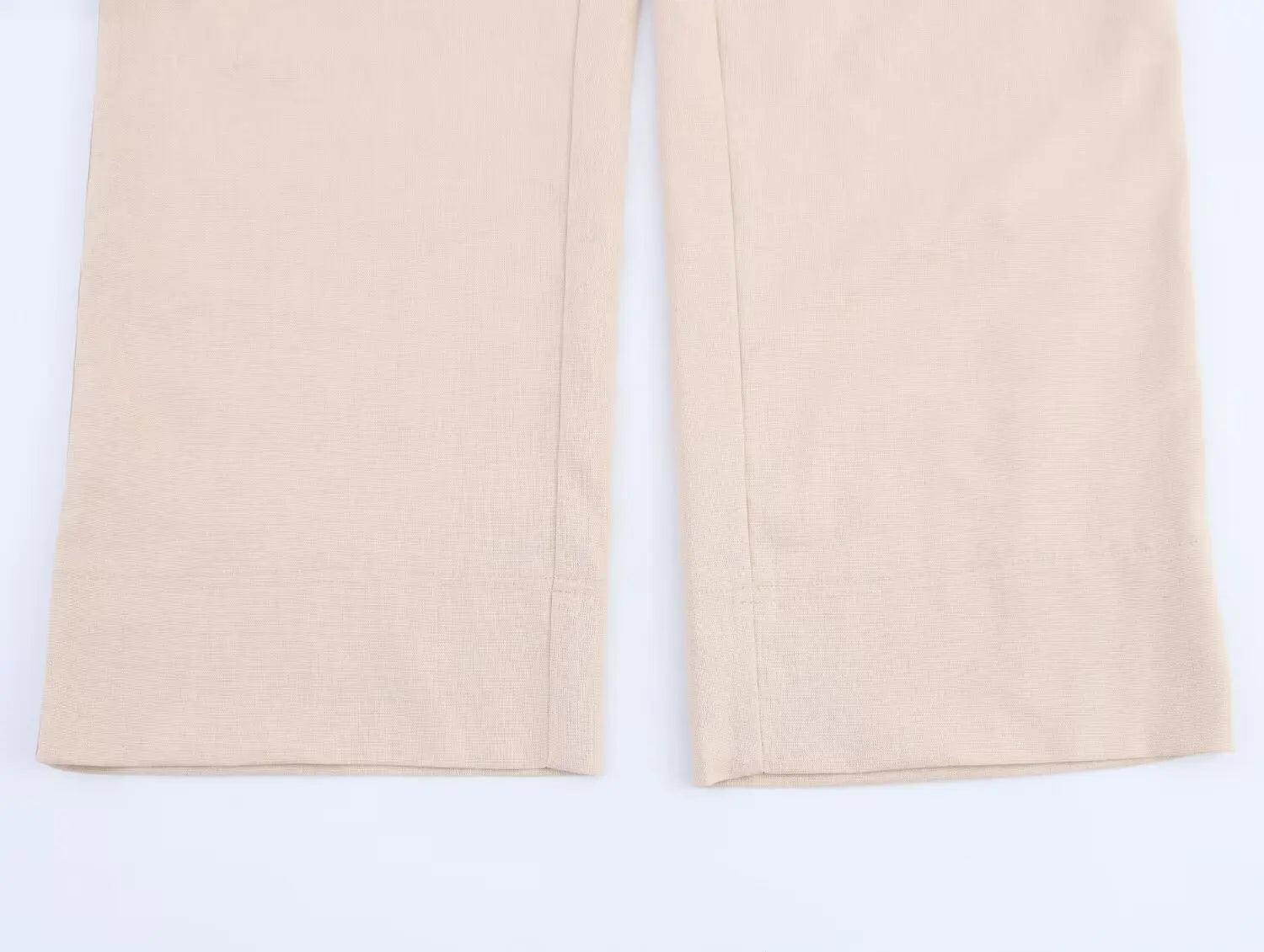 Conjunto Alfaiataria Moderna – Blazer com Botões Duplos e Calça Wide Leg