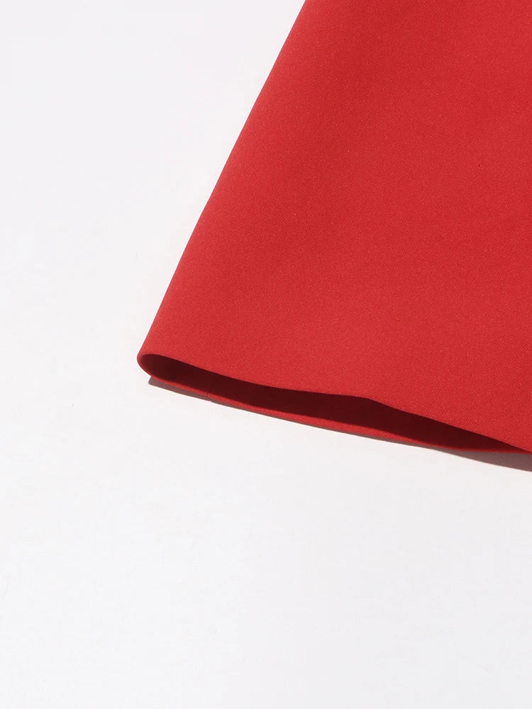 Vestido Minimalista Colar Entalhados - Cintura Alta e Sem Mangas