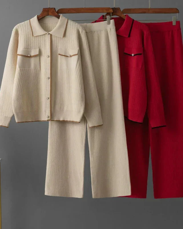 Conjunto Feminino - Estilo Francês em Tricô com Gola Polo e Calça Longa