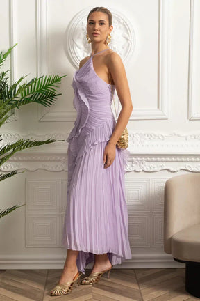 Vestido Sexy Assimétrico e Decote nas Costas