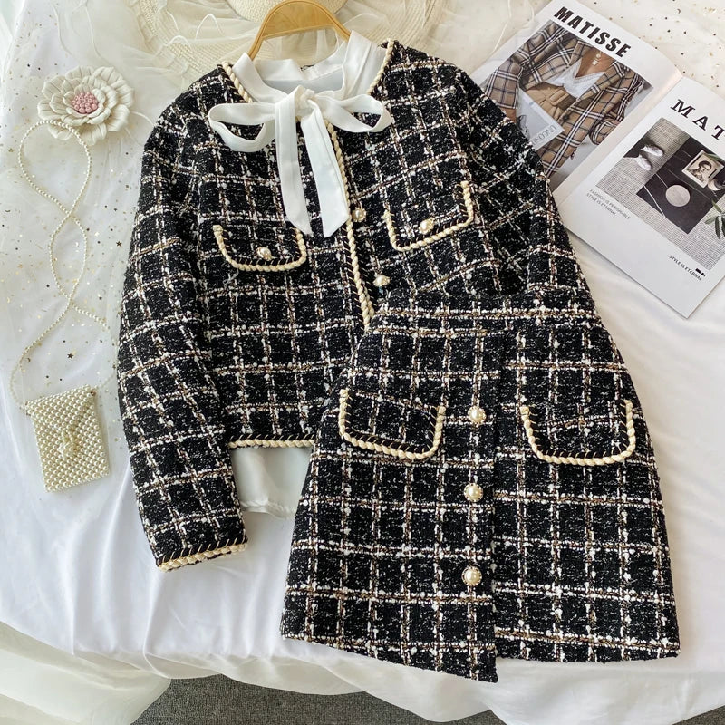 ConjuntoTweed Xadrez – Blazer Manga Longa + Saia A-Line Assimétrica