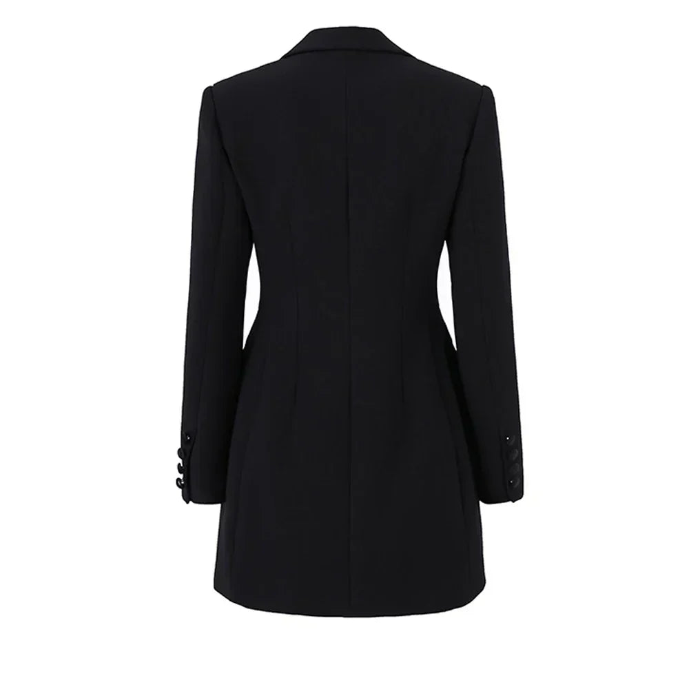 Blazer/Vestido Com bordado em Cristais - Com lapela em cetim