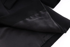 Blazer/Vestido Com bordado em Cristais - Com lapela em cetim