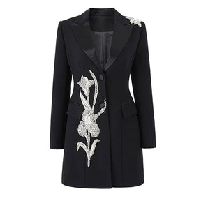 Blazer/Vestido Com bordado em Cristais - Com lapela em cetim