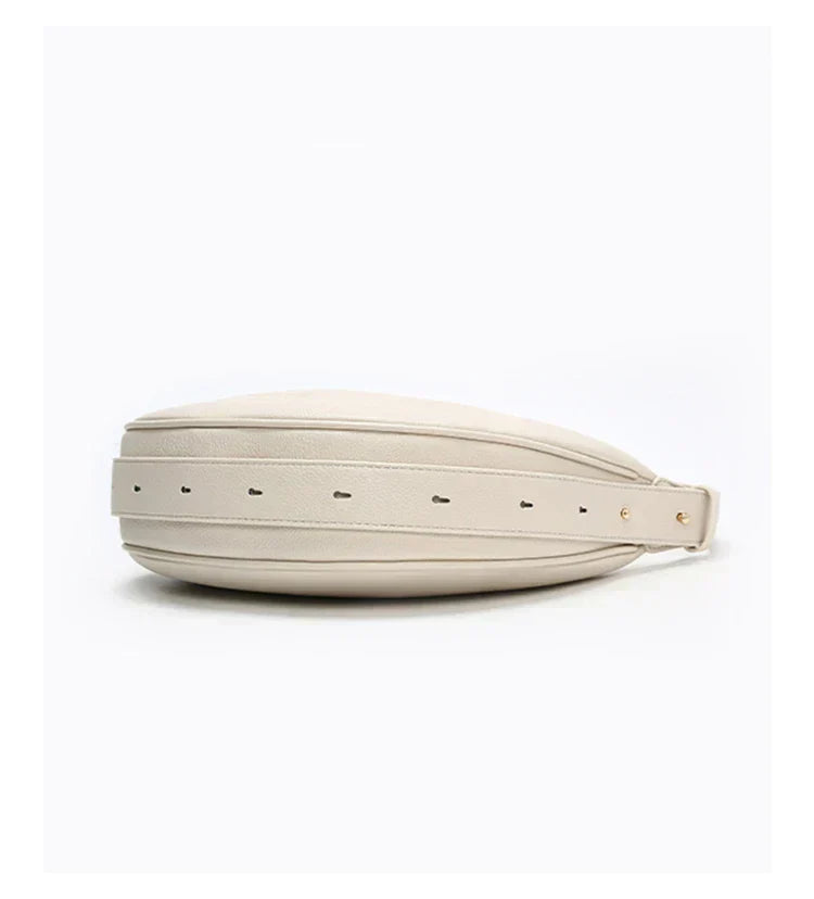 Bolsa  – Modelo Meia-Lua, Estilo Crossbody, Elegante