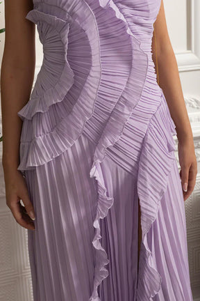 Vestido Sexy Assimétrico e Decote nas Costas