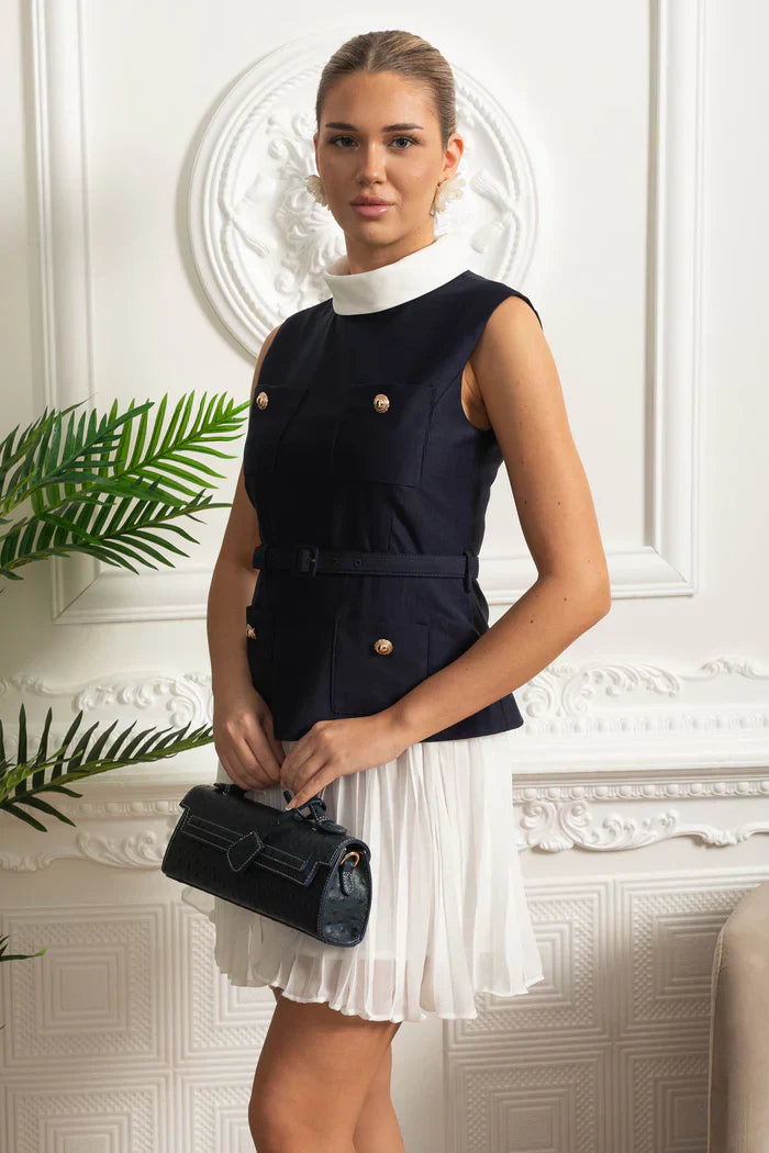 Vestido Curto – Azul em Cetim e Branco em Chiffon, Plissado