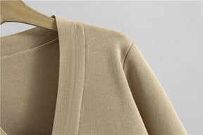 Conjunto Feminino Elegante em Tricô – Cardigan de Botões e Calça de Cintura Alta com Perna Larga