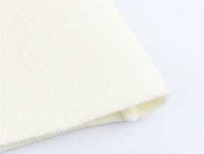 Colete  de Tricô Sem Mangas – Branco com Detalhe, Estilo Casual Chic