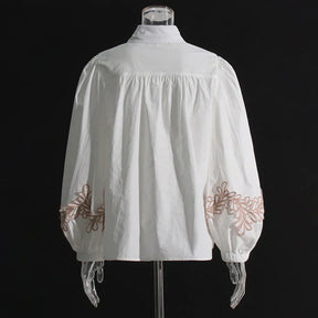 Conjunto bordado com cinto - Novidade