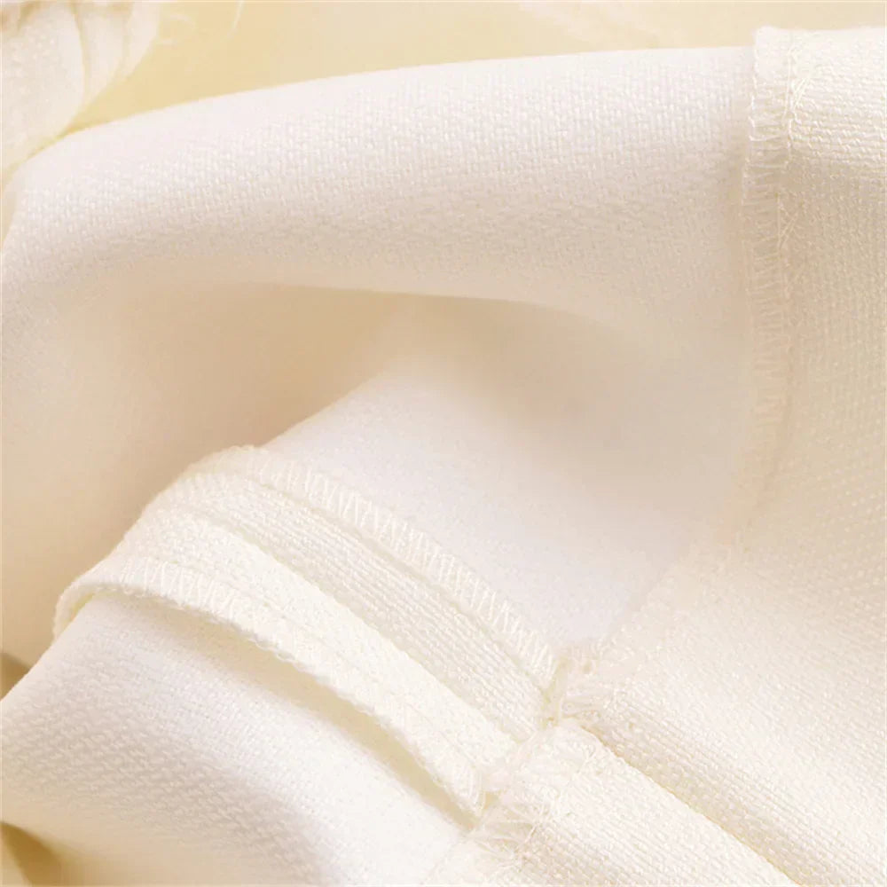 Conjunto Feminino Elegância Clássica – Blazer Transpassado com Botões Duplos e Calça de Cintura Alta