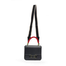 Bolsa CHCH – Luxo Leve e Estilo Moderno